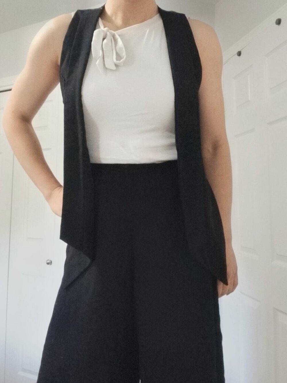Drape Vest - Picture 6 of 9